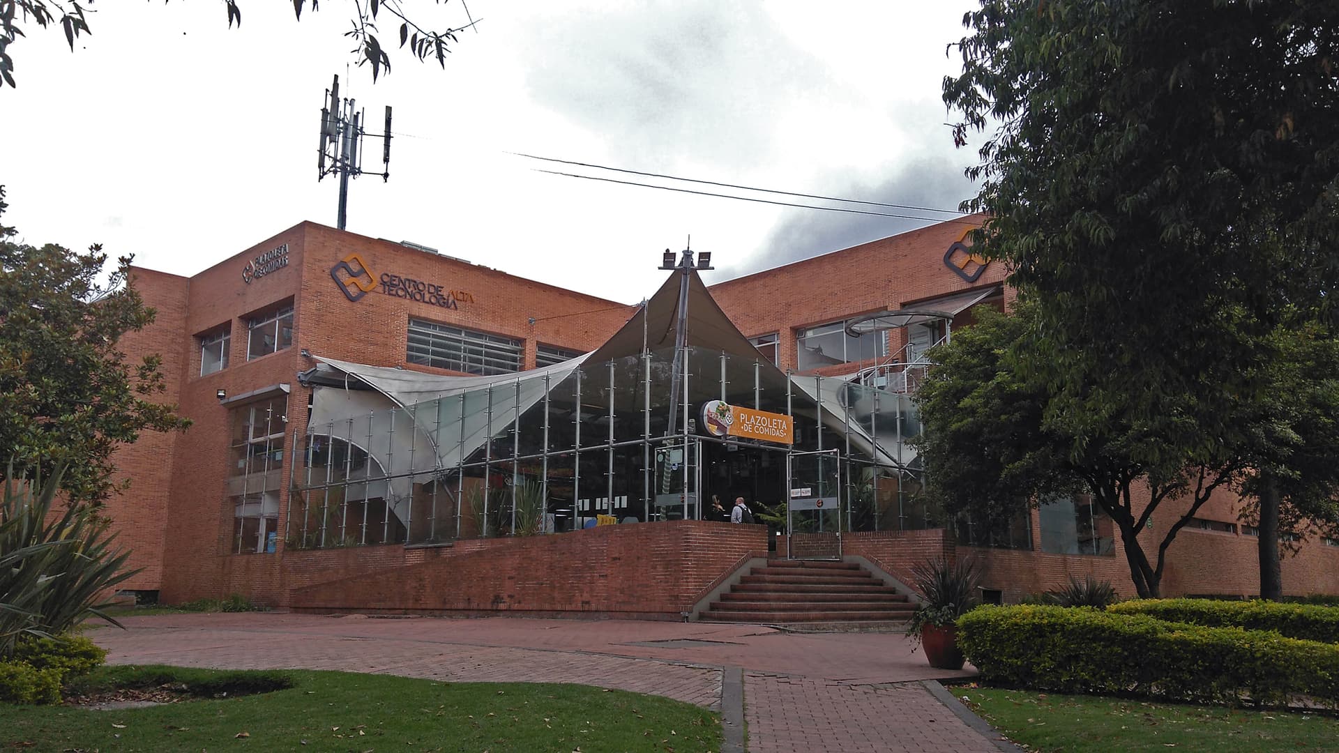 Touch Center — Centro de Alta Tecnología Unilago